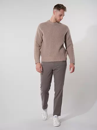 CLOSED | Pullover | 