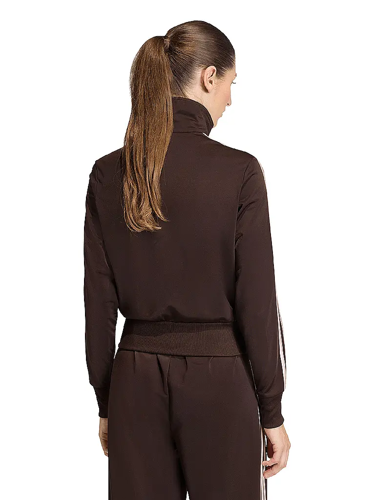 ADIDAS ORIGINALS | Chaqueta de chándal FB CLASSIC TT
Marca: ADIDAS ORIGINALS
Color: marrón
Categorías: Moda, Mujer

Largo de manga: Manga larga
Material: Felpa, Poliéster / Poliamida
Forma del cuello: Cuello alto
Diseño: Liso, Rayas
Corte (Prenda exterior): Regular
Det | 