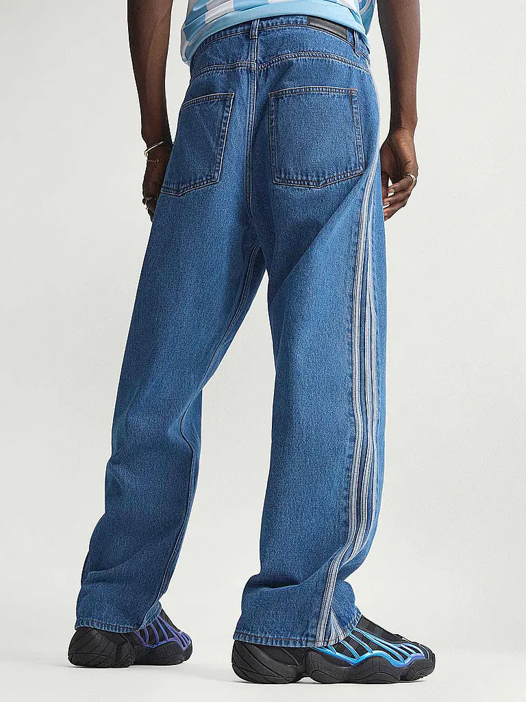 ADIDAS ORIGINALS | Jeans corte recto FIREBIRD | 