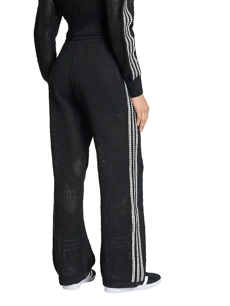 ADIDAS ORIGINALS | Jogginghose CROCHET TP | Negro