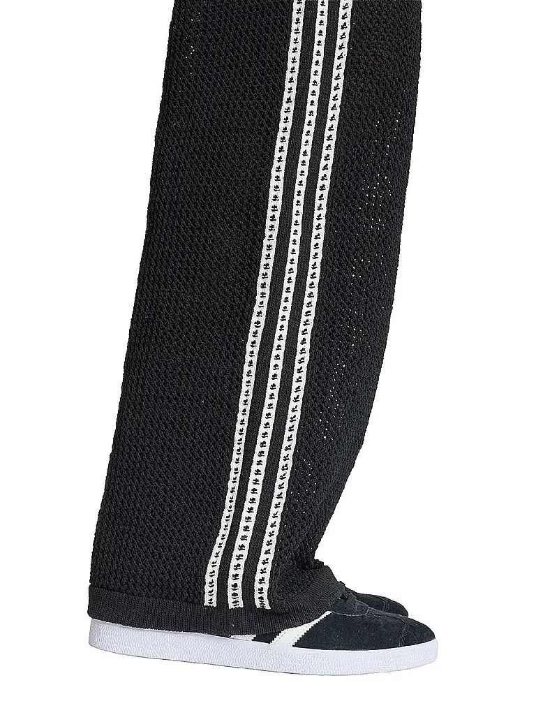 ADIDAS ORIGINALS | Jogginghose CROCHET TP | Negro