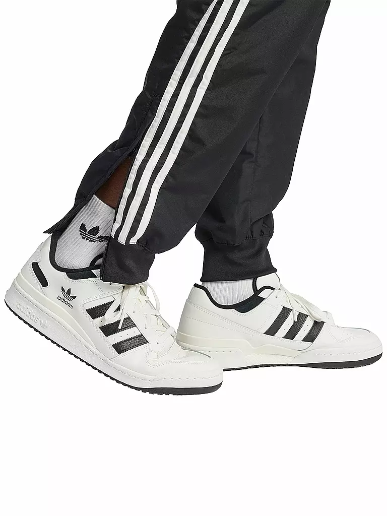 ADIDAS ORIGINALS | Jogginghose | Negro