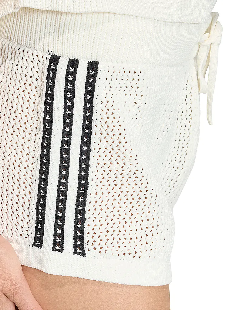 ADIDAS ORIGINALS | Produktname: Shorts CROCHET | Blanco