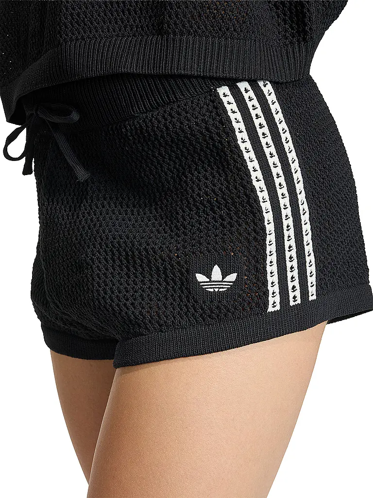 ADIDAS ORIGINALS | Shorts CROCHET | Negro