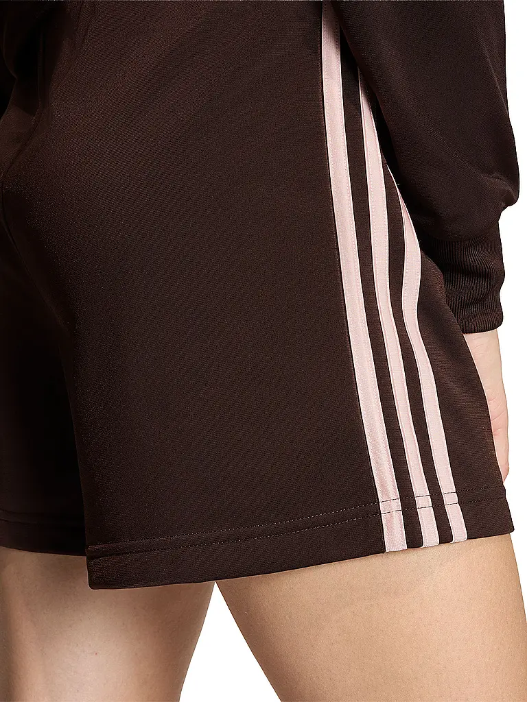 ADIDAS ORIGINALS | Shorts FB | Marrón