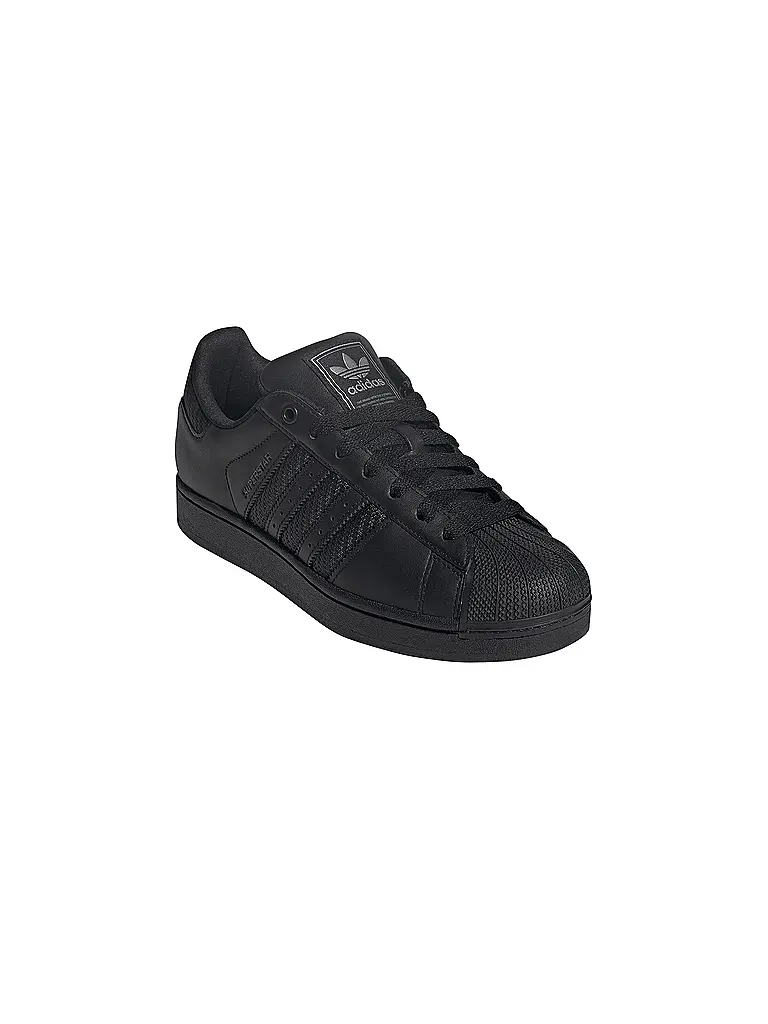 ADIDAS ORIGINALS | Sneaker SUPERSTAR II
Marca: ADIDAS ORIGINALS
Color: negro
Categorías: Moda, Hombre
Material: Cuero
Detalles: Logo
Altura del tacón: Tacón plano |