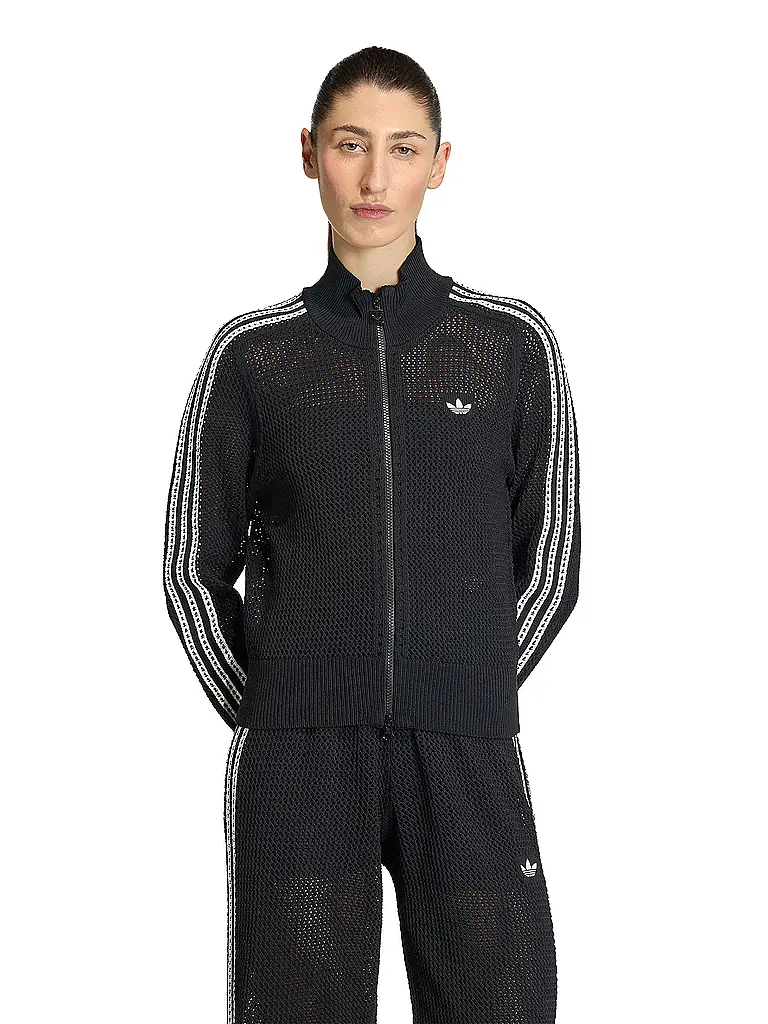ADIDAS ORIGINALS | Sweatjacke CROCHET TT

Produktname: Sweatjacke CROCHET TT
Marke: ADIDAS ORIGINALS
Farbe: schwarz
Kategorien: Moda, Mujer

Ärmellänge: Manga larga
Material: Sweat, Poliéster / Poliamida
Kragenform: Cuello alto
Musterung: Unicolor, Rayas
Passform (Oberbe | 