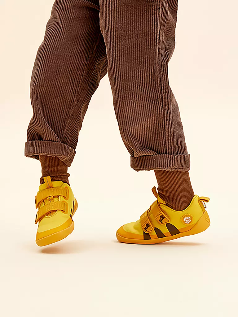 AFFENZAHN | Zapatillas deportivas descalzas para niños COTTON LUCKY Tiger | Amarillo