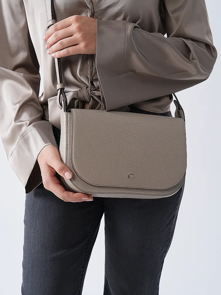 AIGNER | Bolso de cuero - Bolso bandolera PURA Medium | Beige