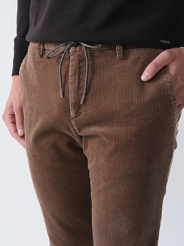 ALBERTO | Pantalón de pana Slim Fit JUMP | 