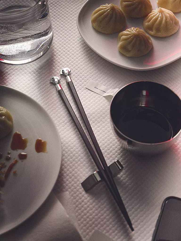 ALESSI | Palillos ANNA 3 piezas. Ébano | Marrón