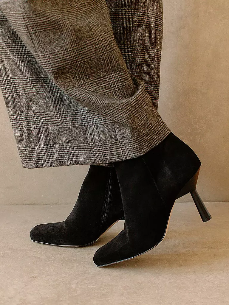 ALOHAS | Stiefelette Frappe | Negro