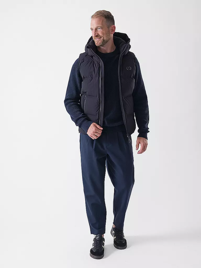 ALPHATAURI | Chaleco acolchado de plumón OCOAV | Negro