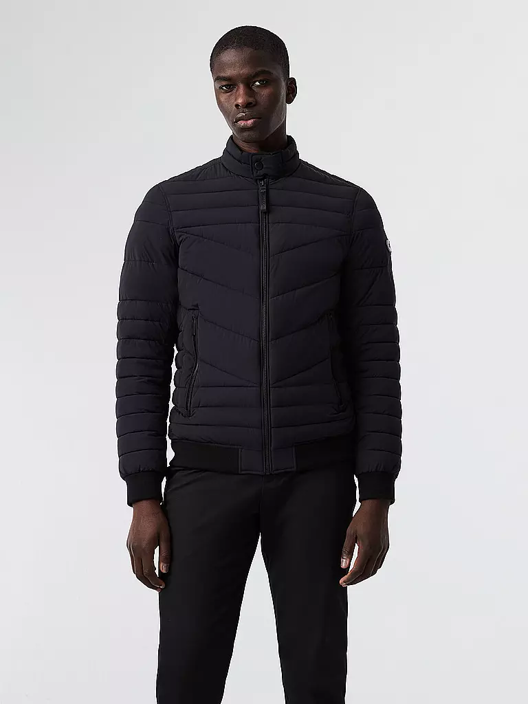 ALPHATAURI | Chaqueta acolchada ligera OLAT | Negro