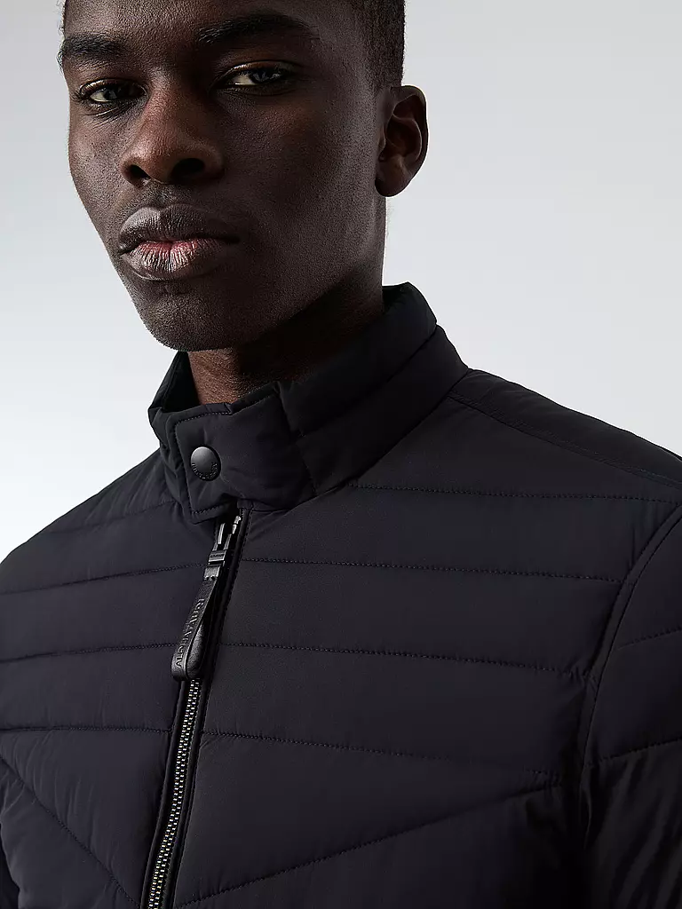 ALPHATAURI | Chaqueta acolchada ligera OLAT | Negro