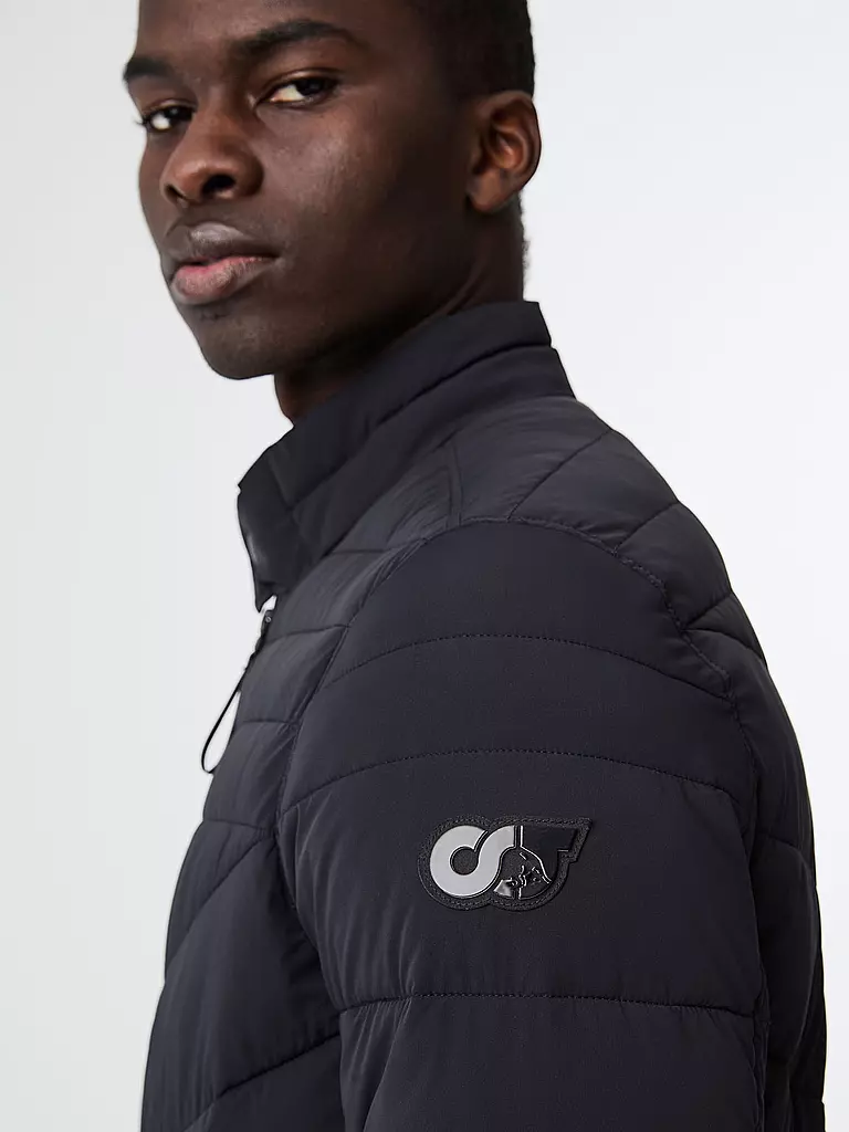 ALPHATAURI | Chaqueta acolchada ligera OLAT | Negro