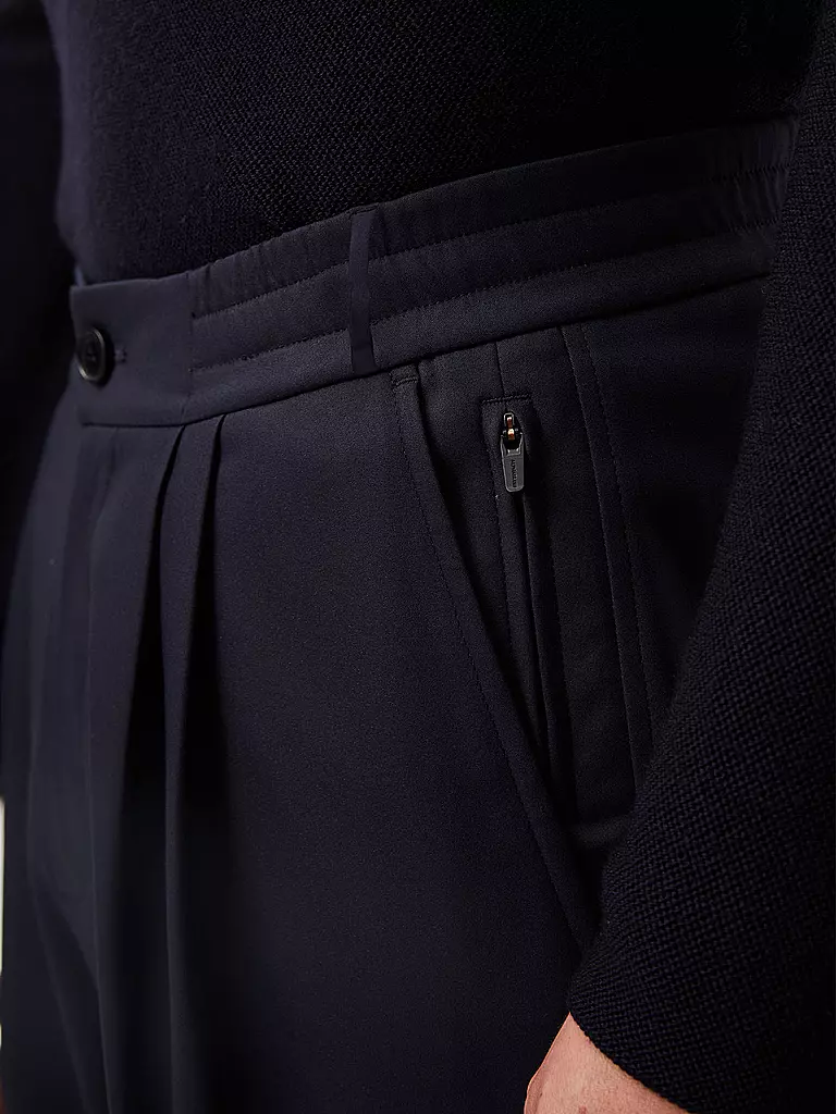ALPHATAURI | Chino PAVO | Azul oscuro