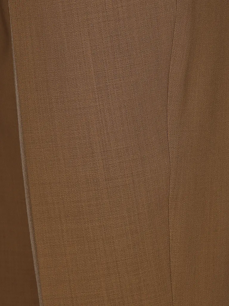 AMI PARIS | Chino corte zanahoria | Camel