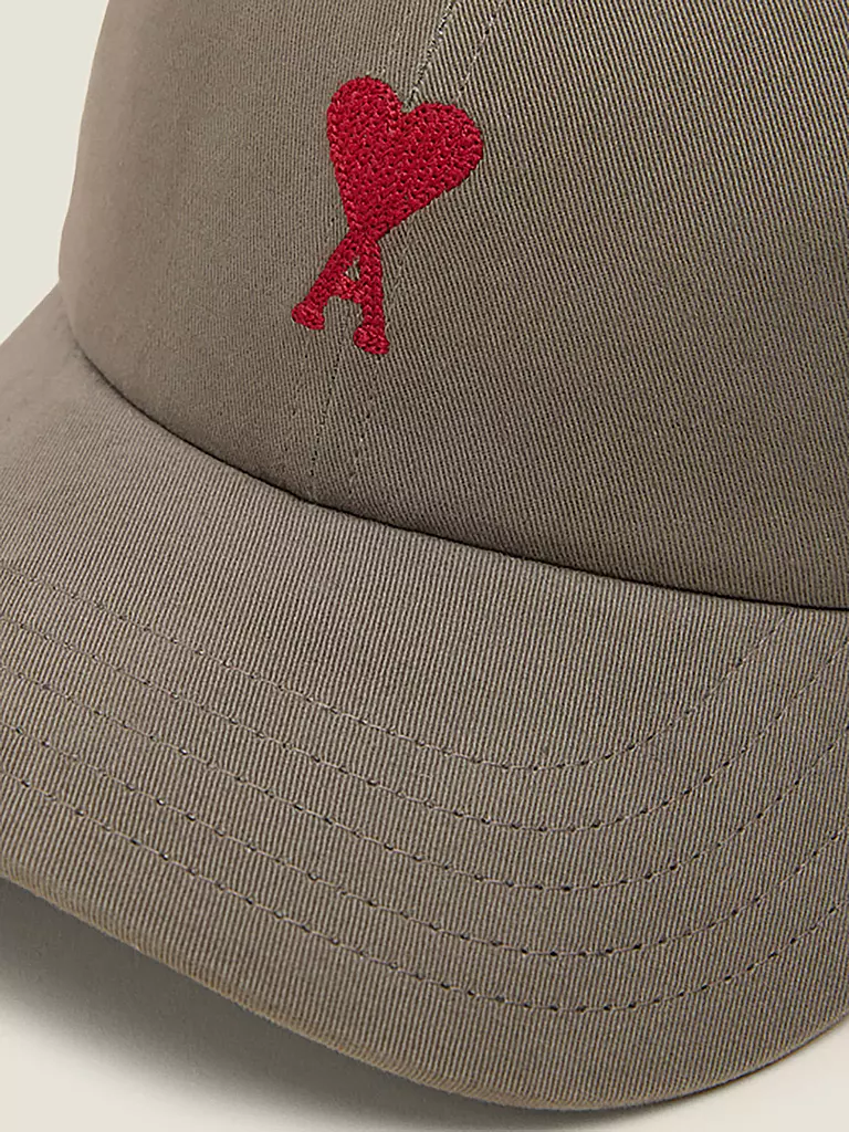 AMI PARIS | Nombre del producto: Gorra | Gris