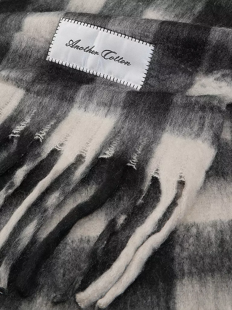 ANOTHER COTTON LAB | Bufanda | Negro