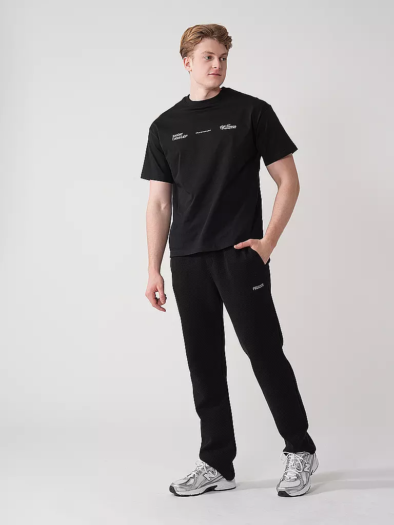 ANOTHER COTTON LAB | Camiseta | Negro