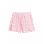 Rosa und weiß vertikal gestreifte Shorts mit elastischem Bund auf weißem Hintergrund.