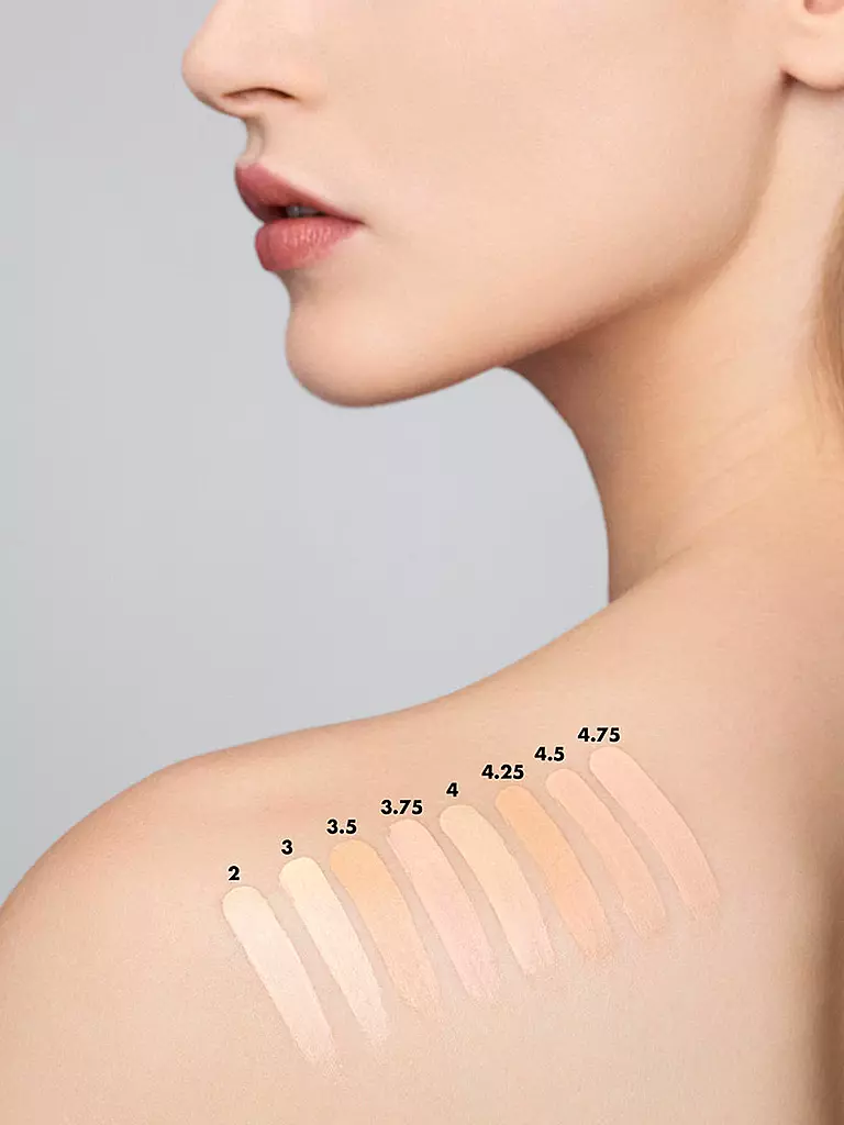 ARMANI COSMETICS | Base de Maquillaje Luminous Silk (4,25) | camel