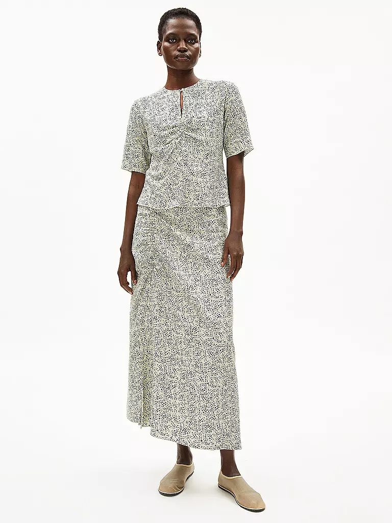ARMEDANGELS | Blusa EWANIAA | Verde claro