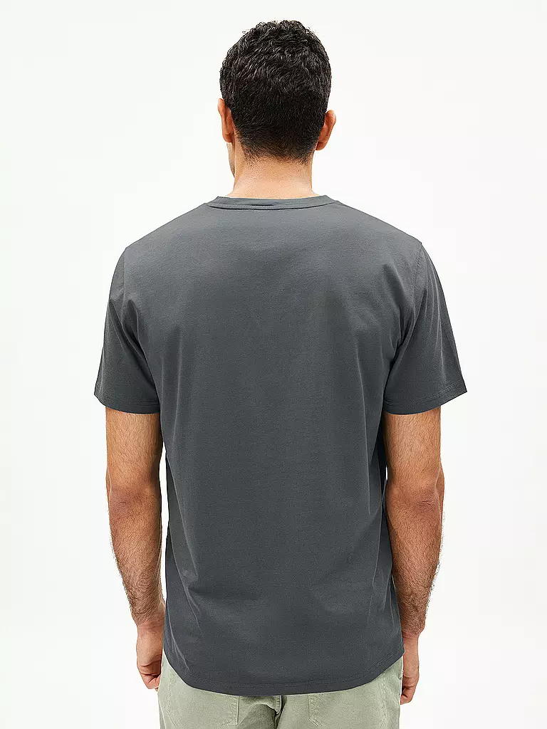 ARMEDANGELS | Camiseta MAARKOS | Verde oscuro