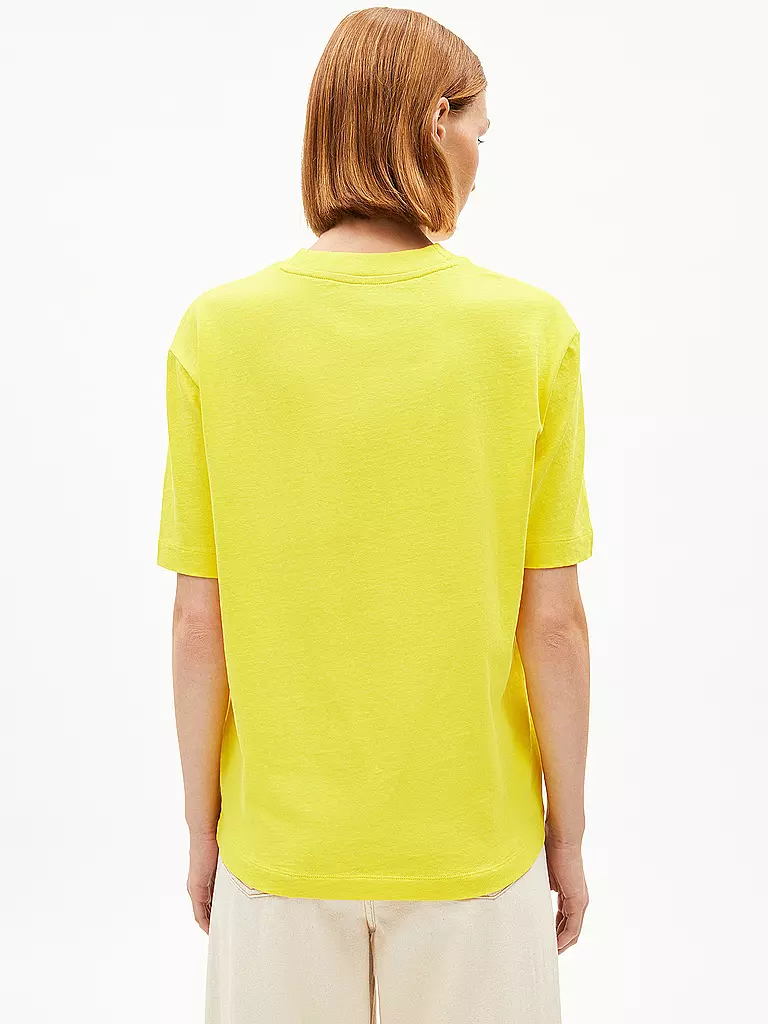 ARMEDANGELS | Camiseta TARJAA WIKIPEDIA | Amarillo