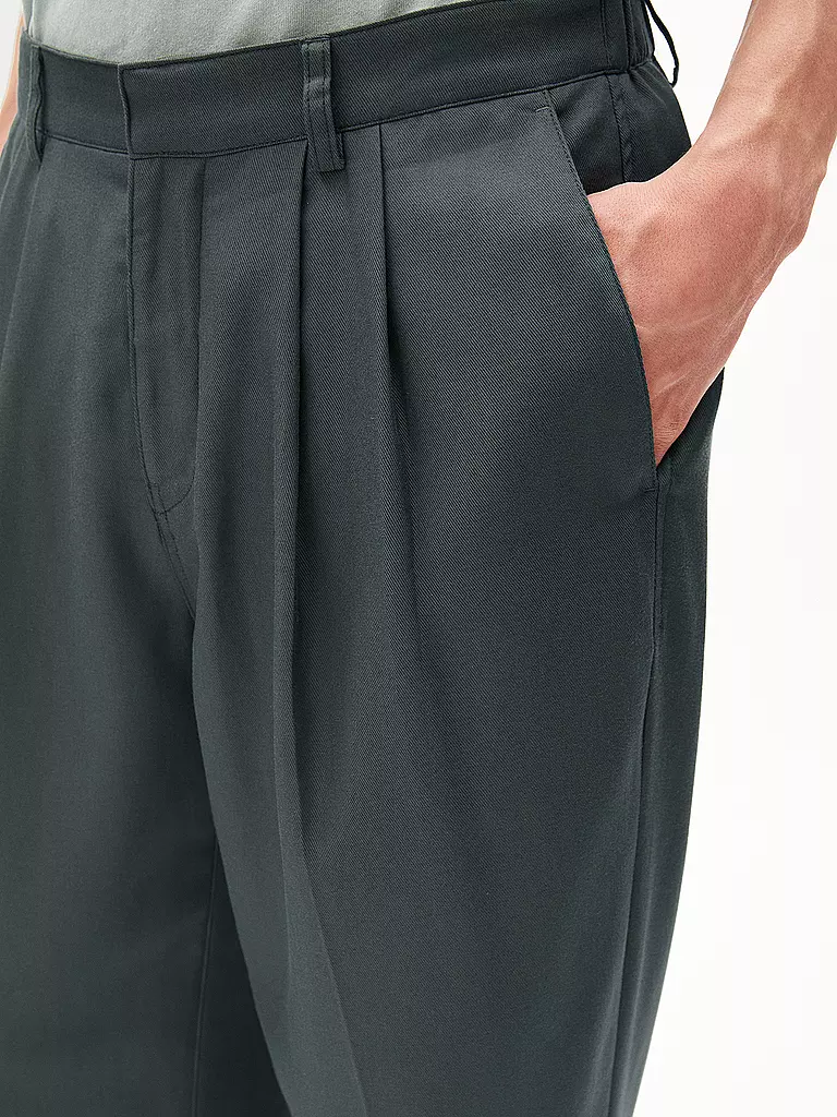 ARMEDANGELS | Chino CESAAR | Verde oscuro