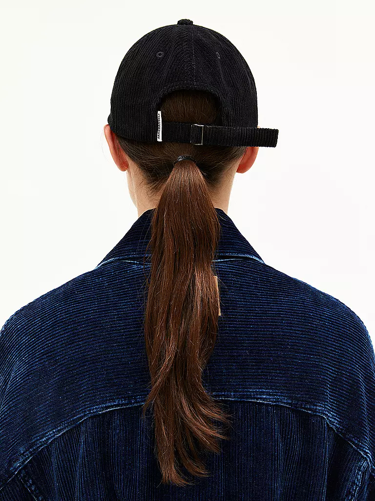 ARMEDANGELS | Gorra YENAAS CORDUROY | Negro