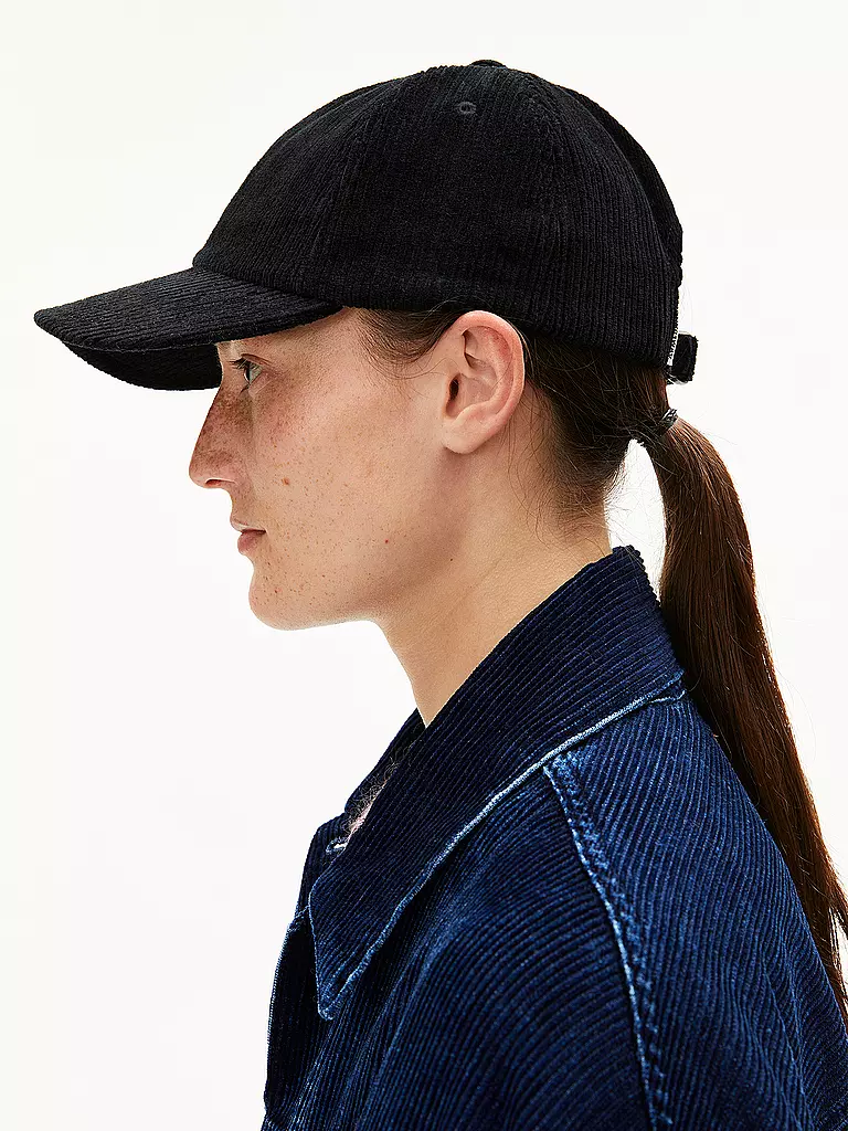ARMEDANGELS | Gorra YENAAS CORDUROY | Negro