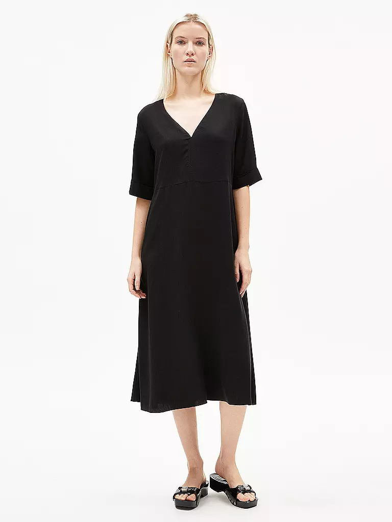 ARMEDANGELS | Midikleid VAALI | Negro