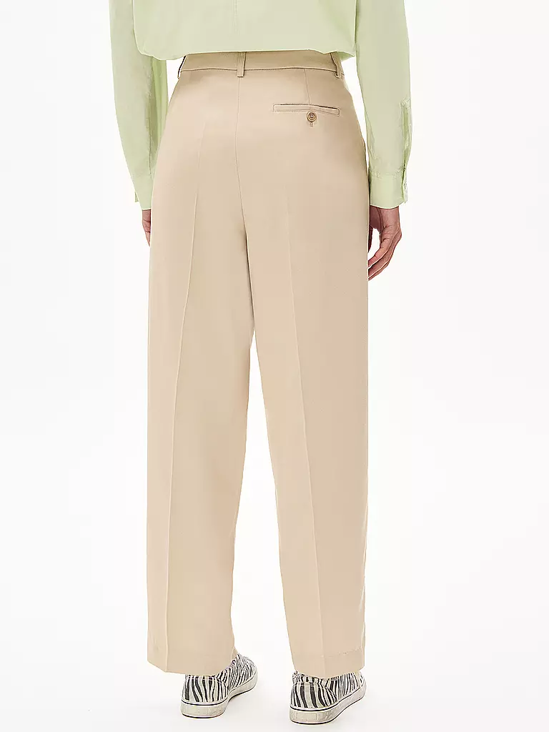 ARMEDANGELS | Pantalón Tapered Fit SANDRINAA | beige