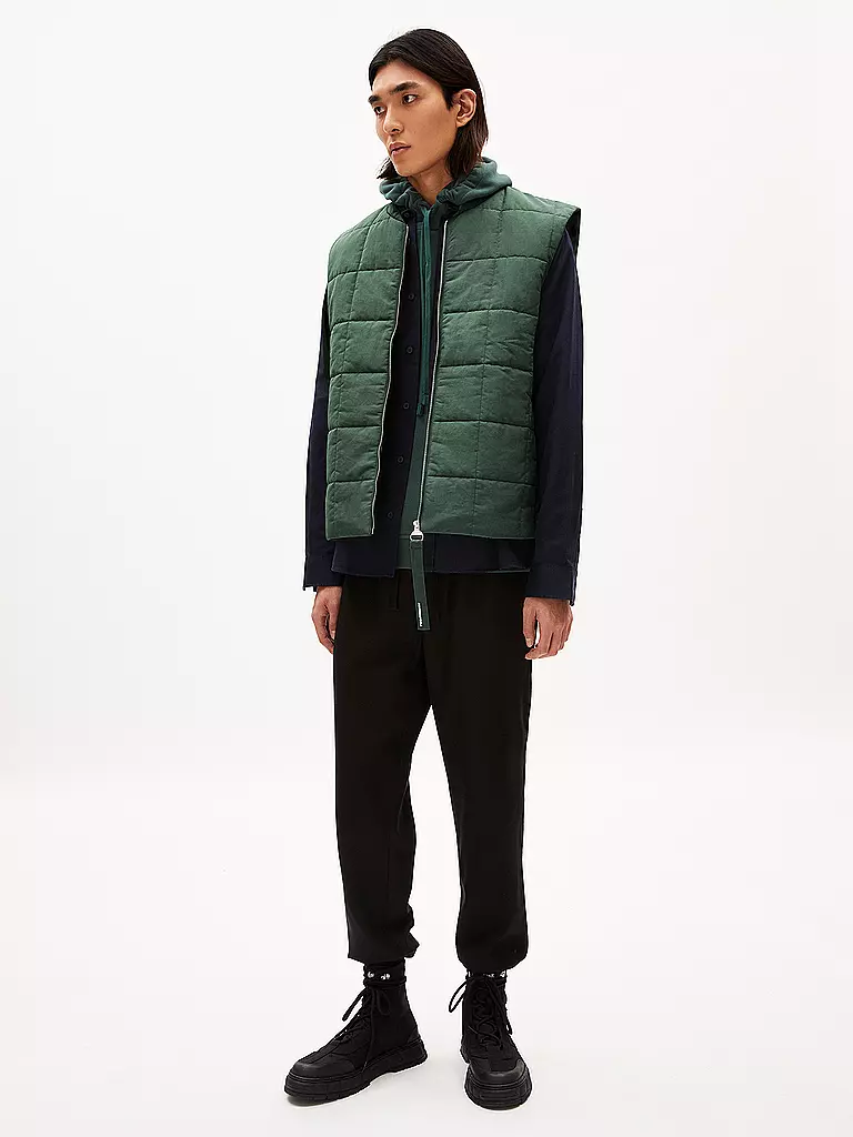ARMEDANGELS | Steppgilet AABISKO | Verde oscuro