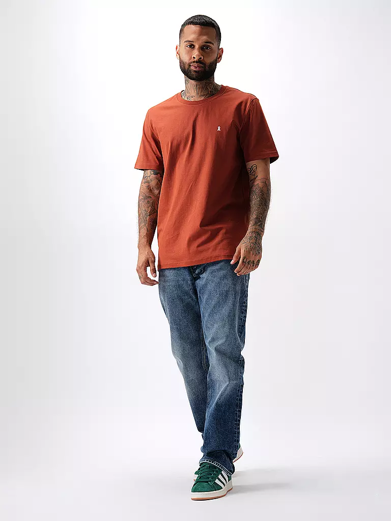 ARMEDANGELS | T-Shirt Relaxed Fit LAARON | Naranja