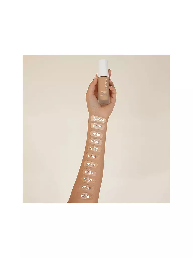 ARTDECO | Base de maquillaje sérum Perfect Matte (46 Sand) | Marrón claro