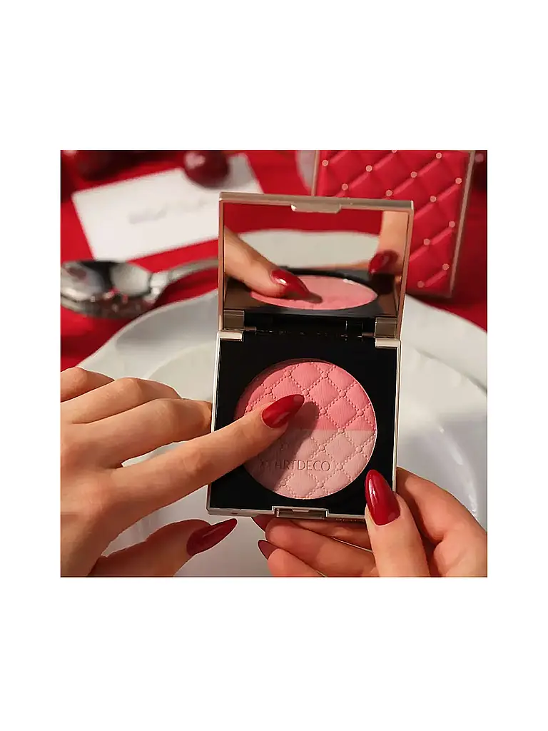 ARTDECO | Blush Couture - Limited iconic red | 