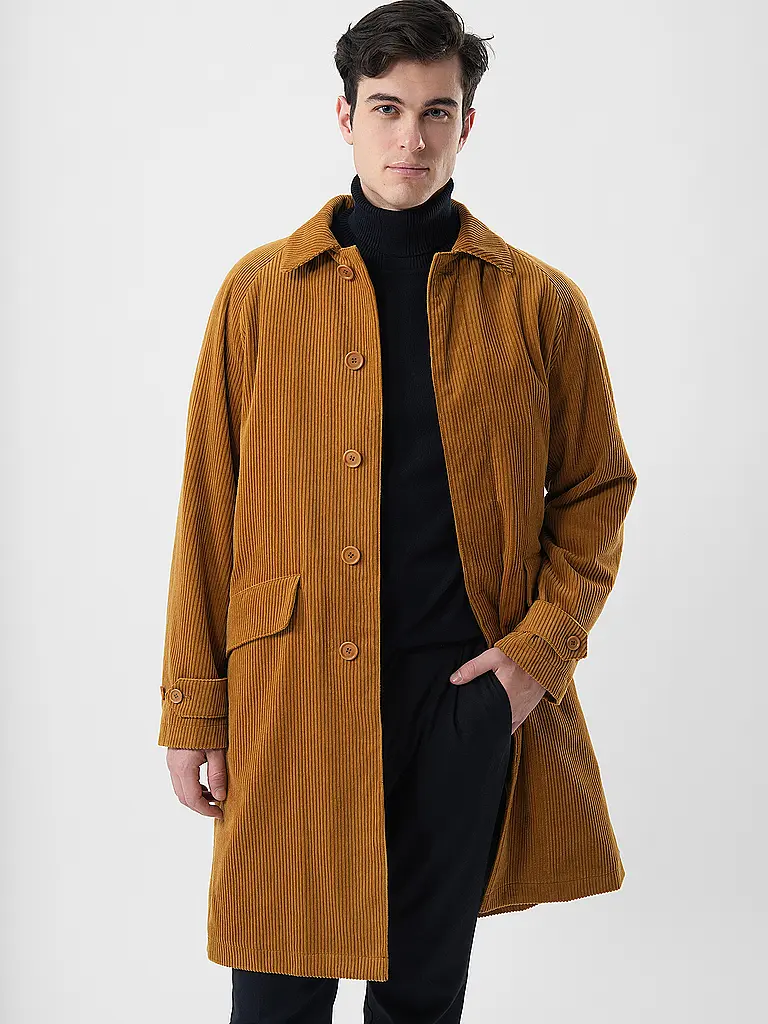 ASPESI | Nombre del producto: Abrigo | Camel