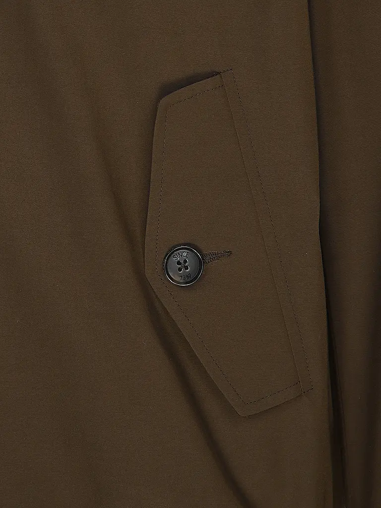 BARACUTA | Nombre del producto: Blouson G9 CLOTH
Marca: BARACUTA
Color: marrón
Categorías: Moda, Hombre

Longitud de la manga: Manga larga
Material: Poliéster / Poliamida, Algodón
Forma del cuello: Cuello alto
Diseño: Liso | 