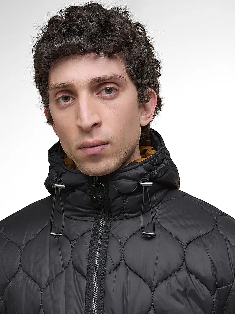 BARBOUR | Chaqueta acolchada ligera RE-ENGINEERED | 