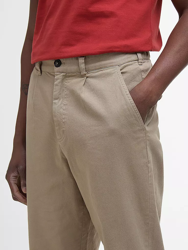 BARBOUR | Chino corte relajado | Beige