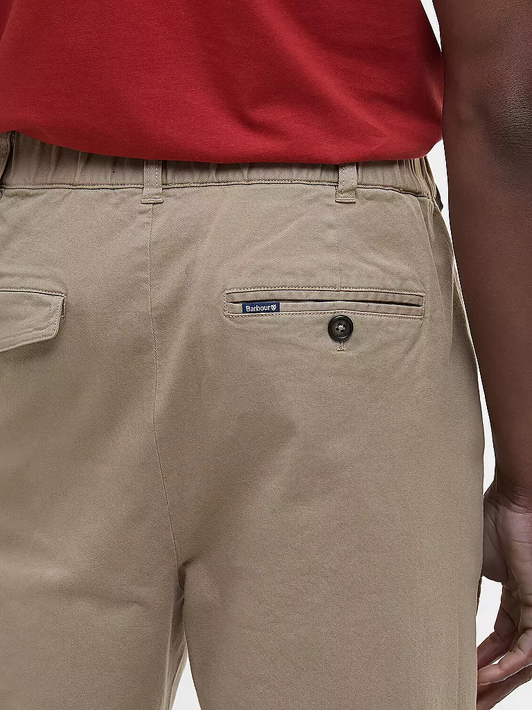 BARBOUR | Chino corte relajado | Beige