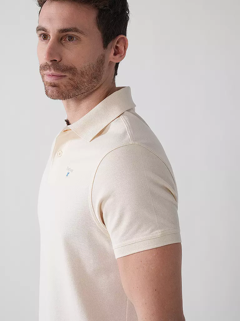 BARBOUR | Polo de corte estándar | Crema