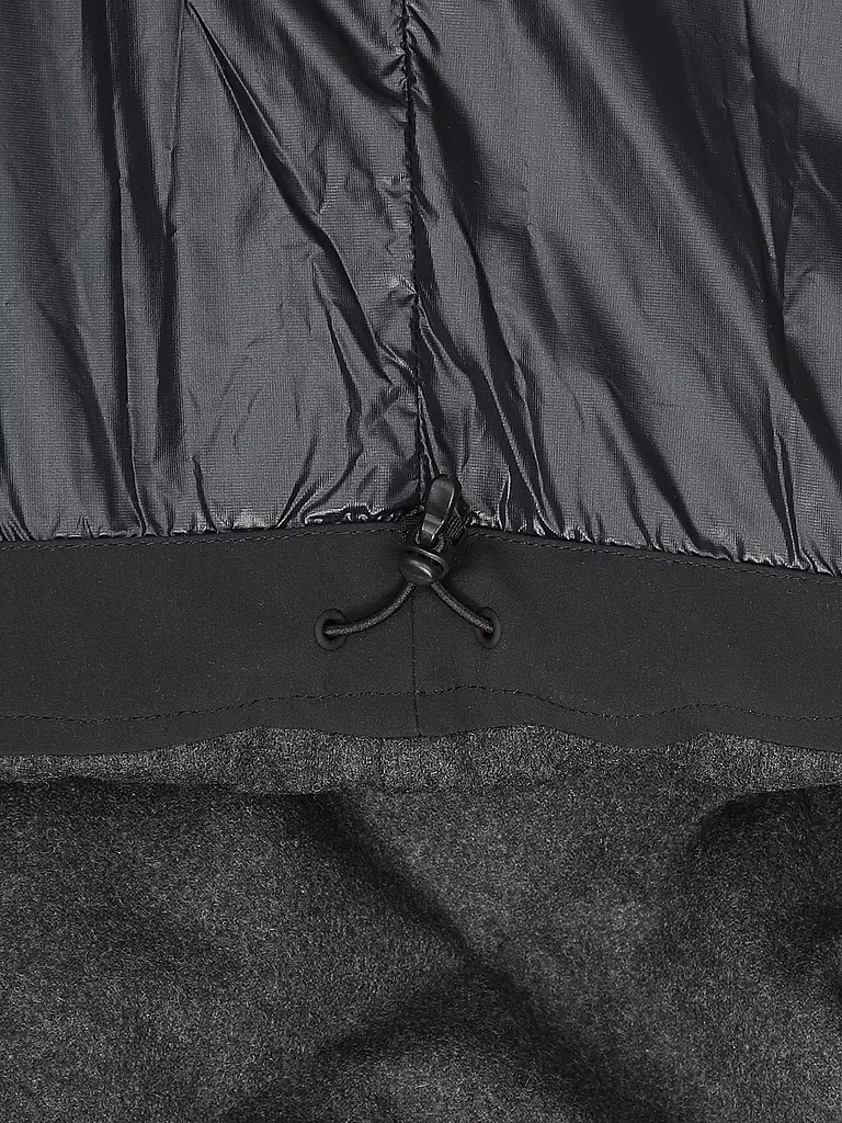 BELSTAFF | Chaqueta acolchada de plumón APEX | 