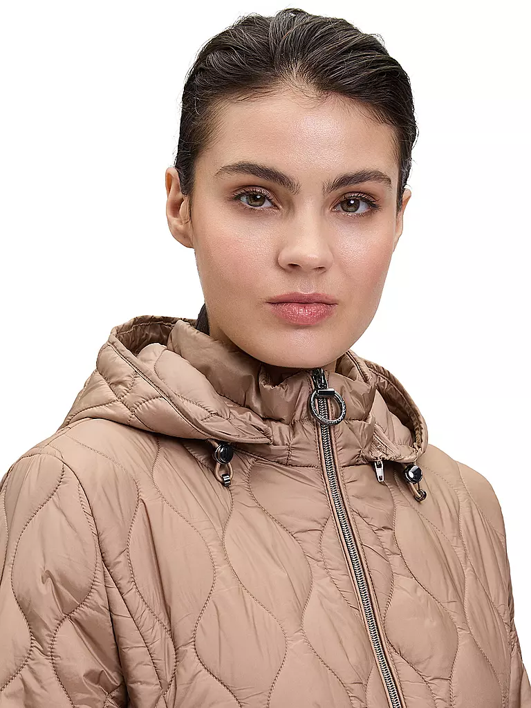 BETTY BARCLAY | Chaqueta acolchada ligera | Camel