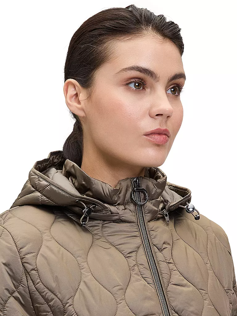BETTY BARCLAY | Chaqueta acolchada ligera | Oliva