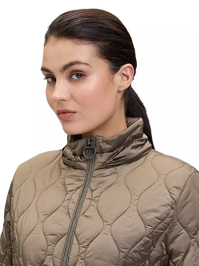BETTY BARCLAY | Chaqueta acolchada ligera | Oliva