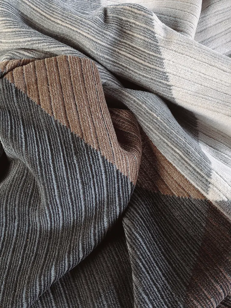 BIEDERLACK | Manta para el hogar - Plaid 150x200cm SIMPLY ELEGANT Feel Graphite | 